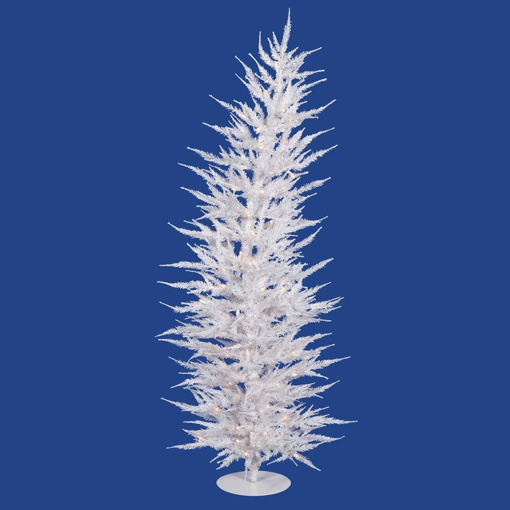 Vickerman Pre-Lit Christmas Tree (18603) 3 Vickerman Pre-Lit Christmas Tree (18603)